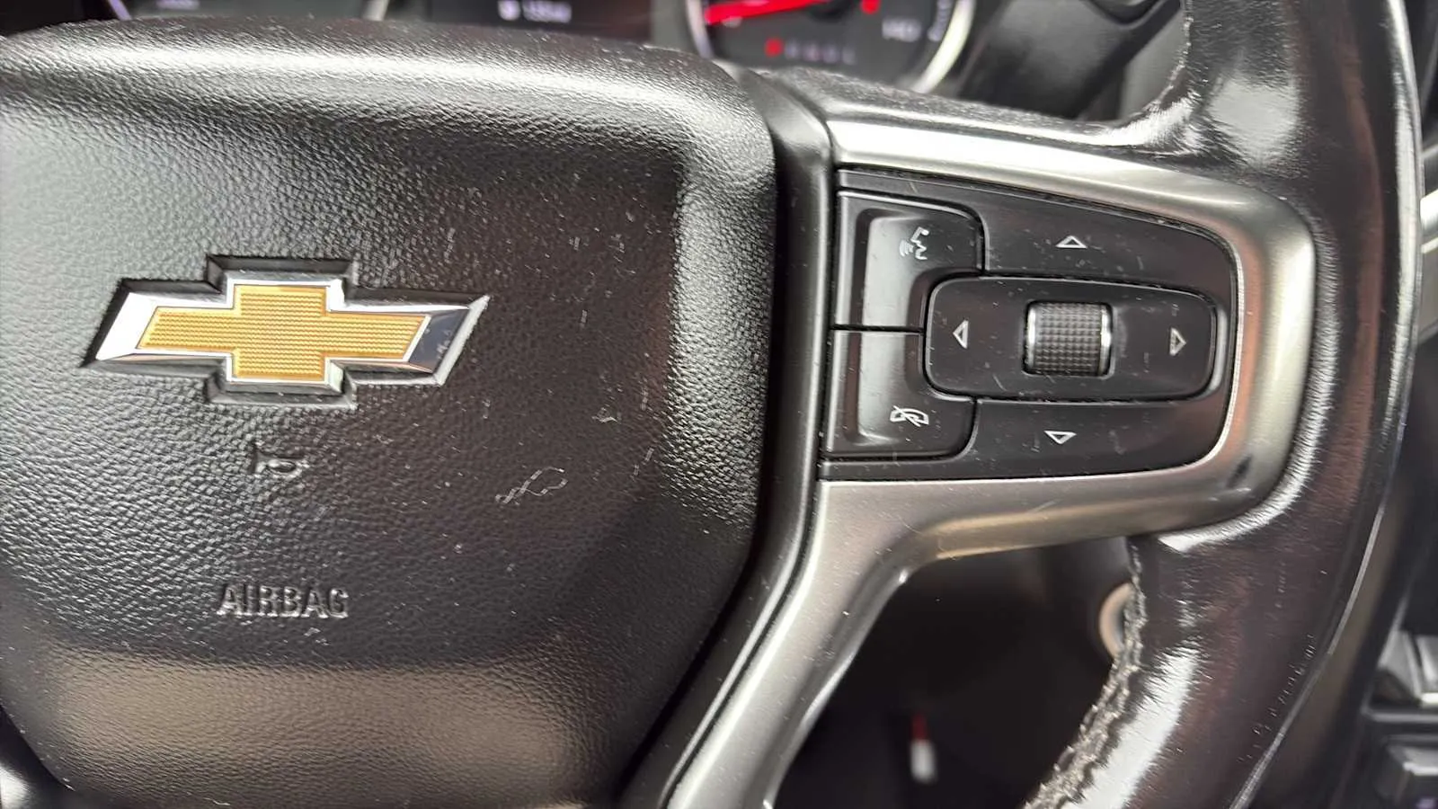 Chevrolet Silverado photo 10