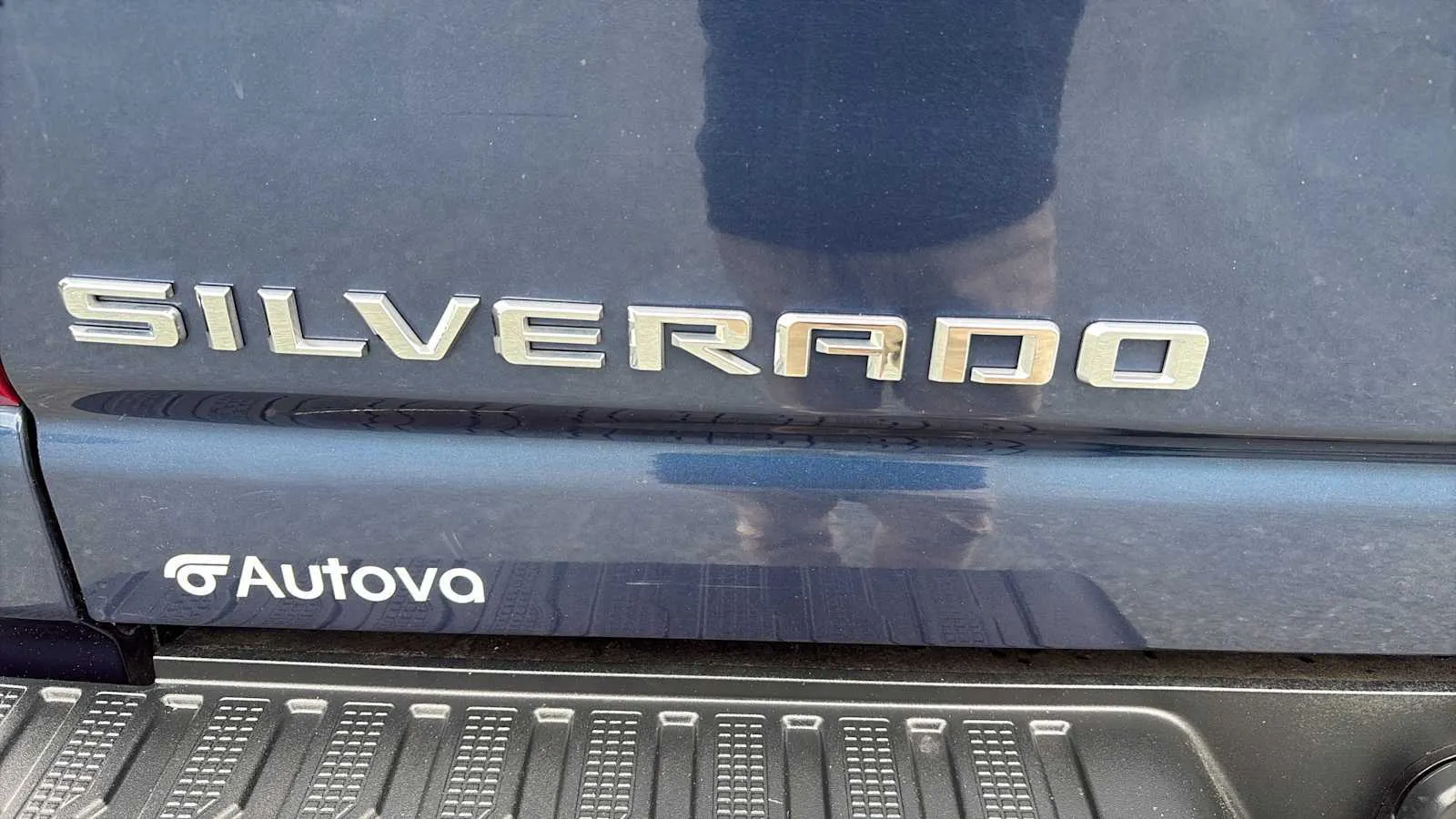 Chevrolet Silverado photo 29