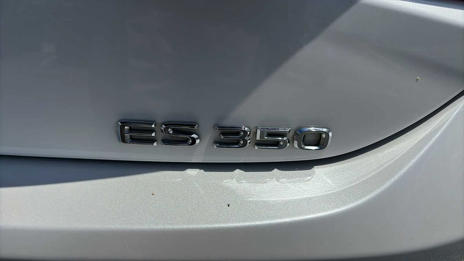 Lexus ES photo 13
