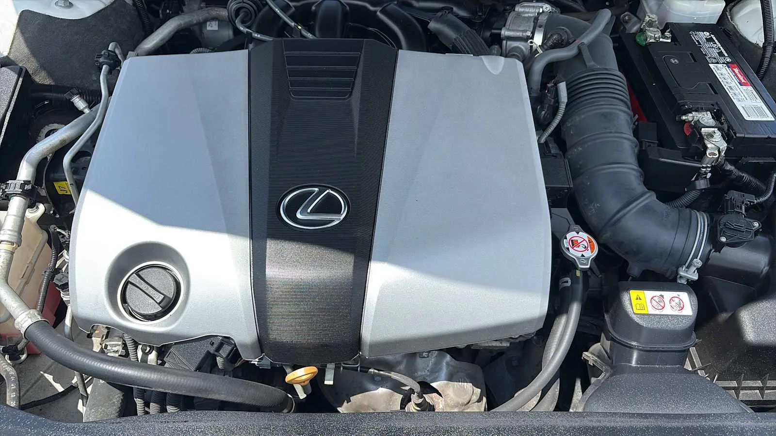 Lexus ES photo 31