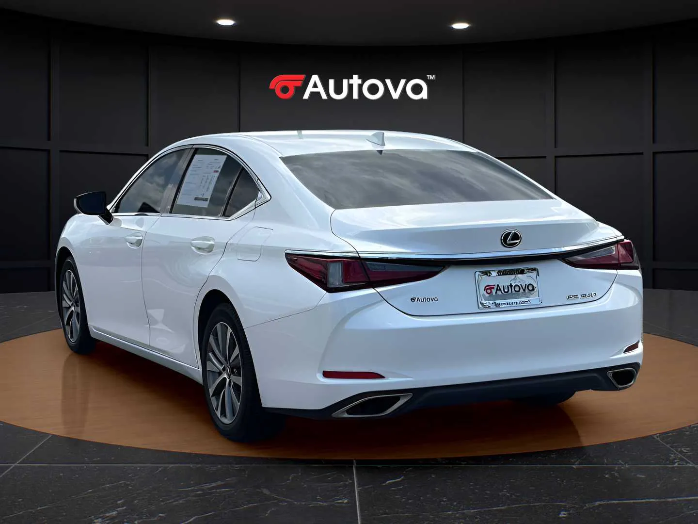 Lexus ES photo 3