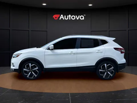 Photos of 2021 Nissan Rogue Sport SL for sale in Forest, VA at Autova - Forest