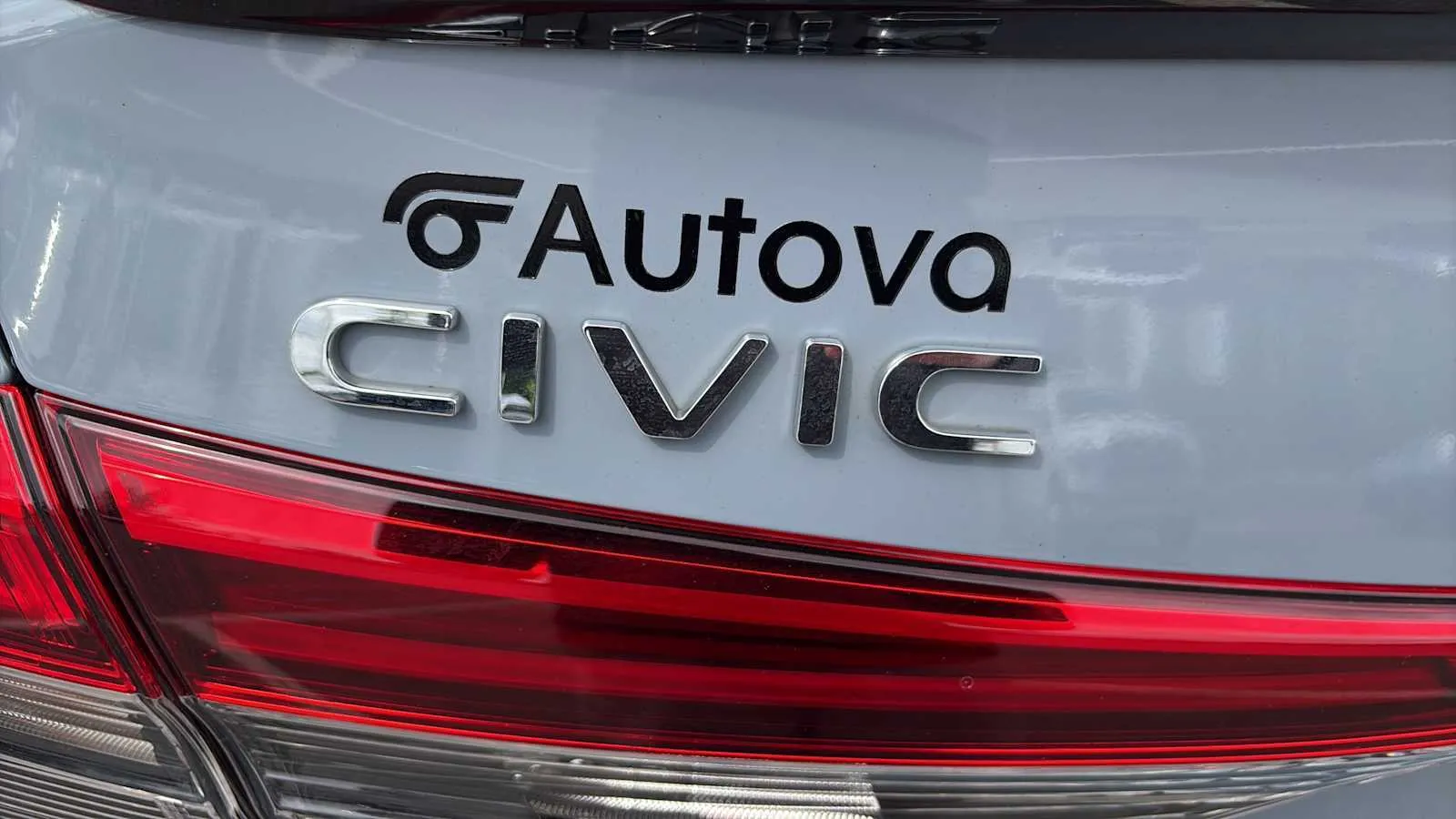 Honda Civic photo 32