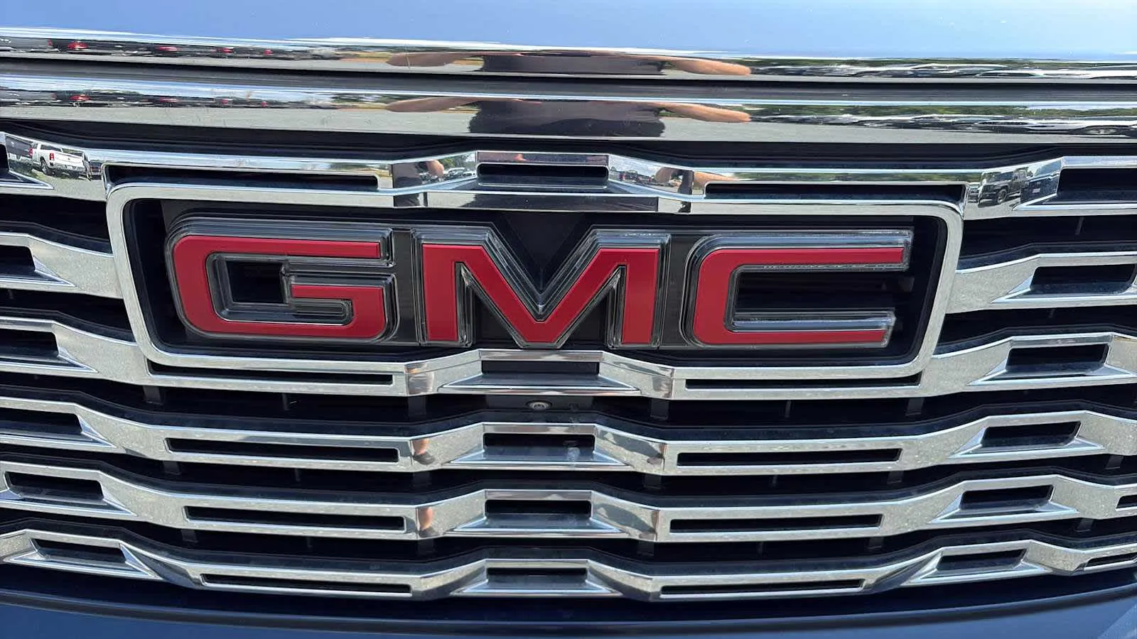 GMC Sierra photo 10