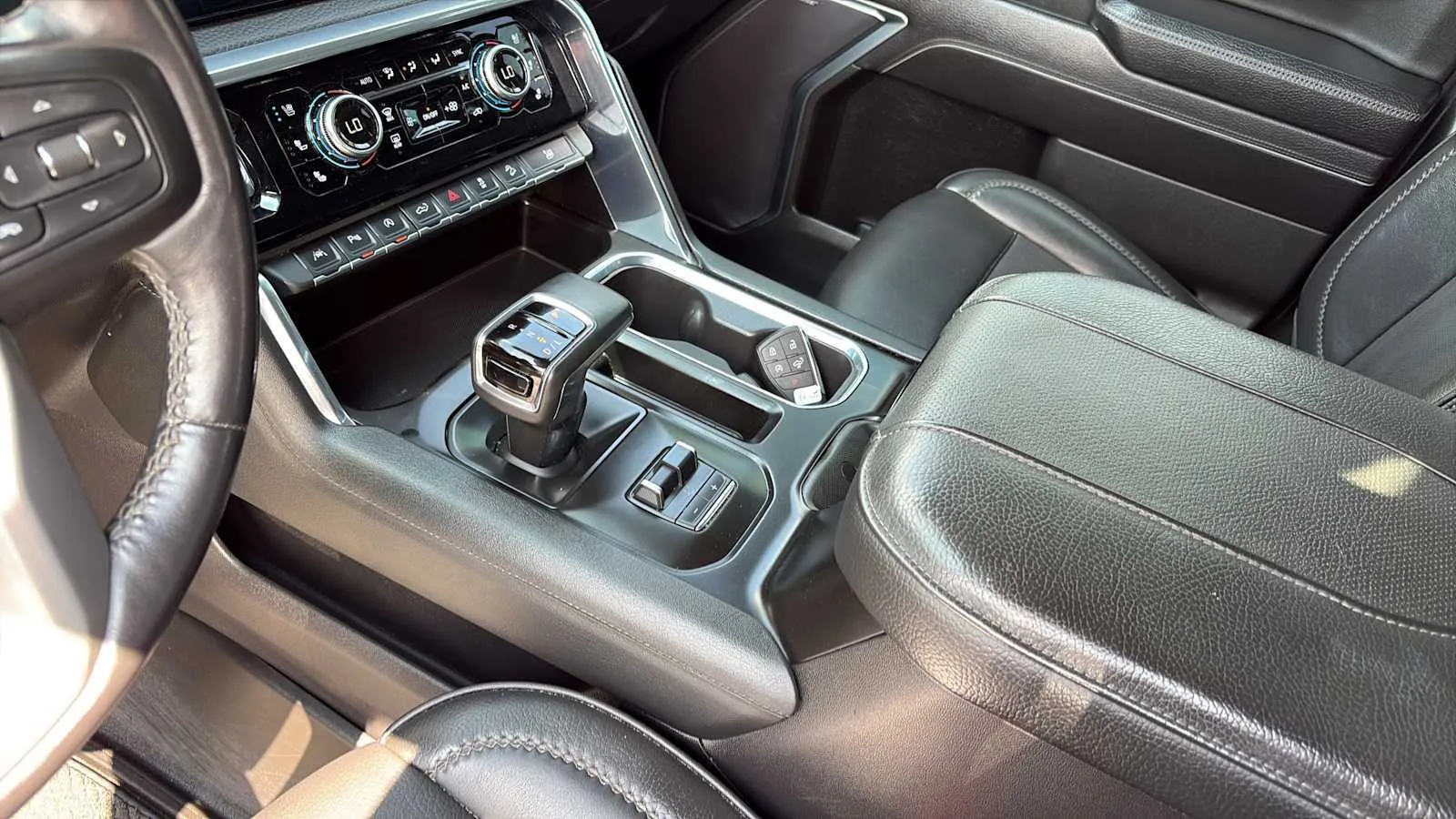 GMC Sierra photo 19