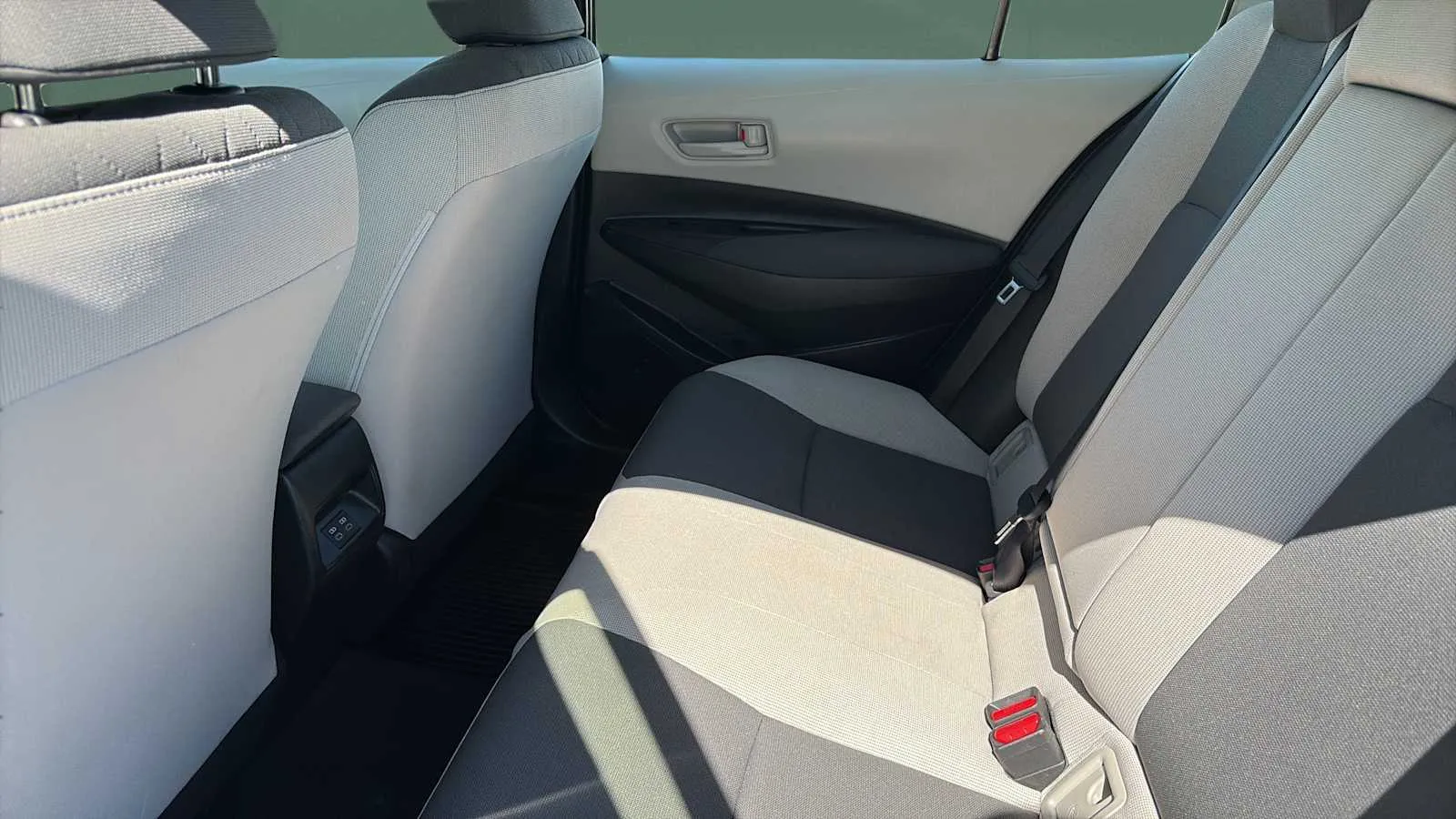Toyota Corolla photo 18