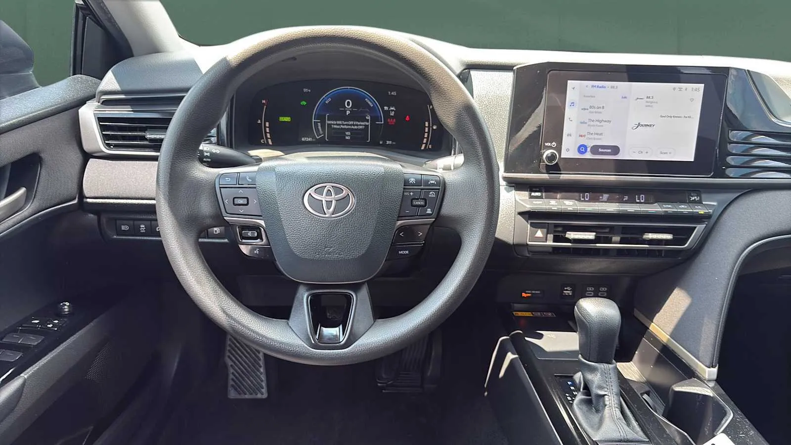 Toyota Camry photo 20