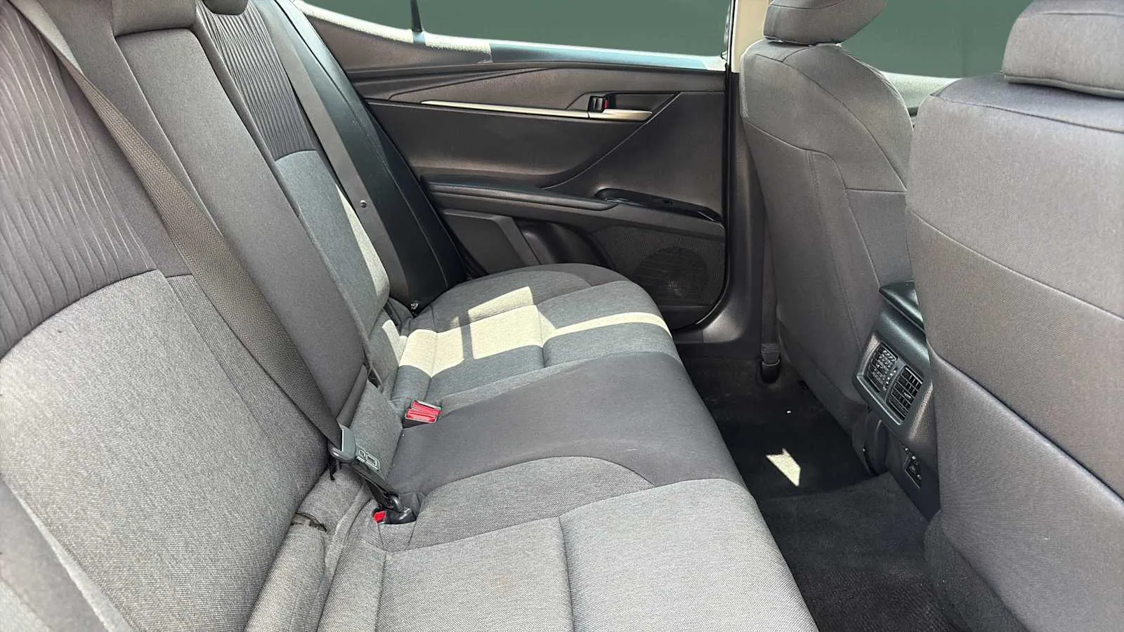 Toyota Camry photo 22