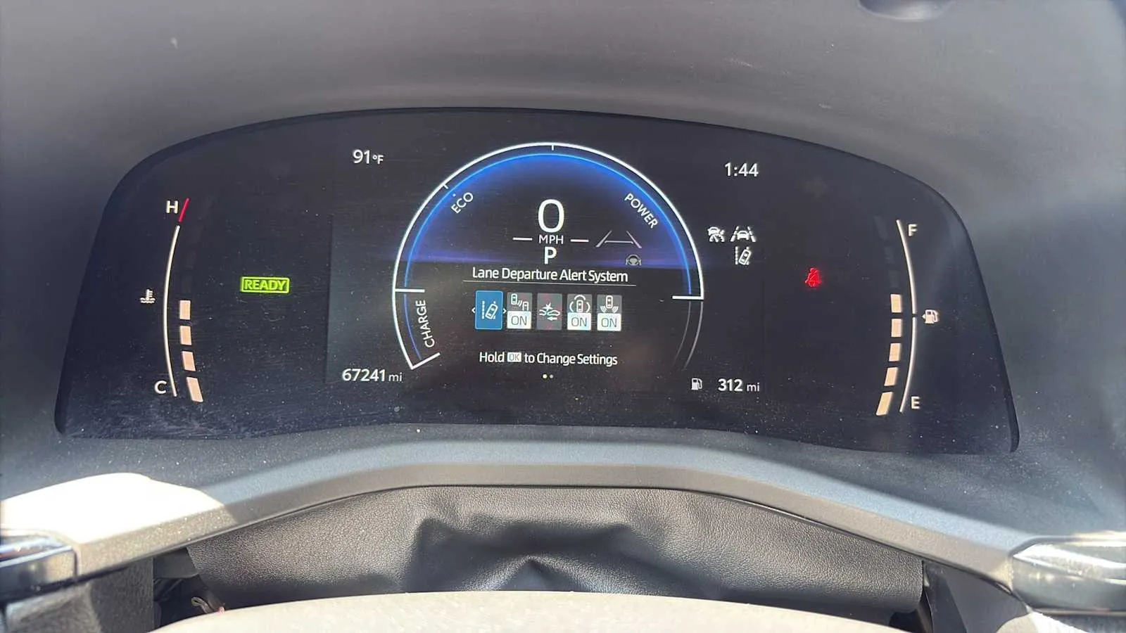 Toyota Camry photo 11