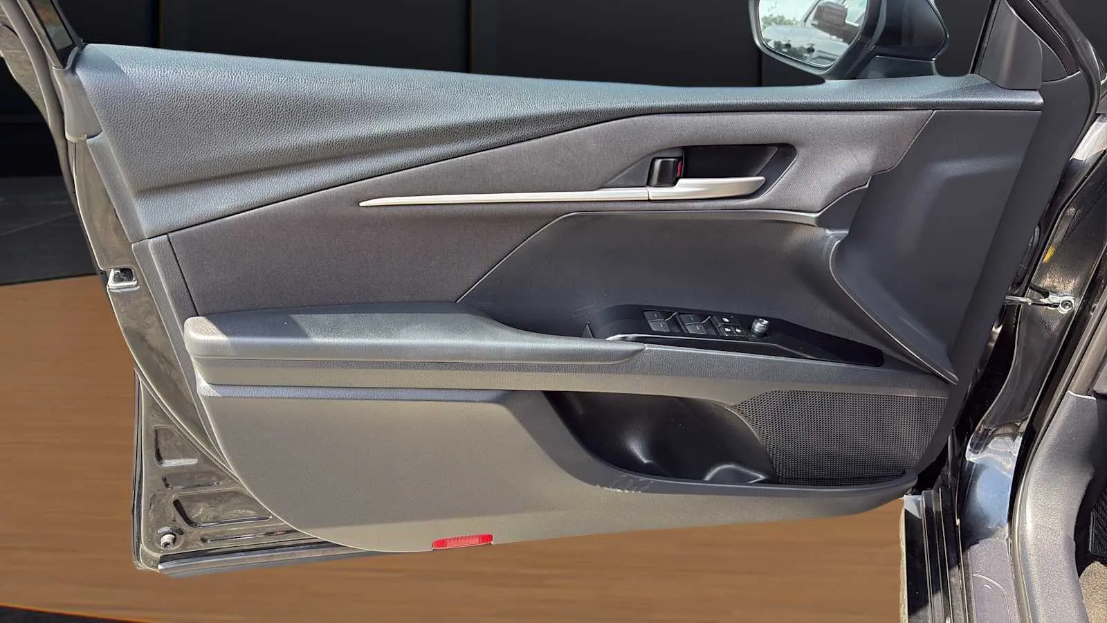 Toyota Camry photo 16