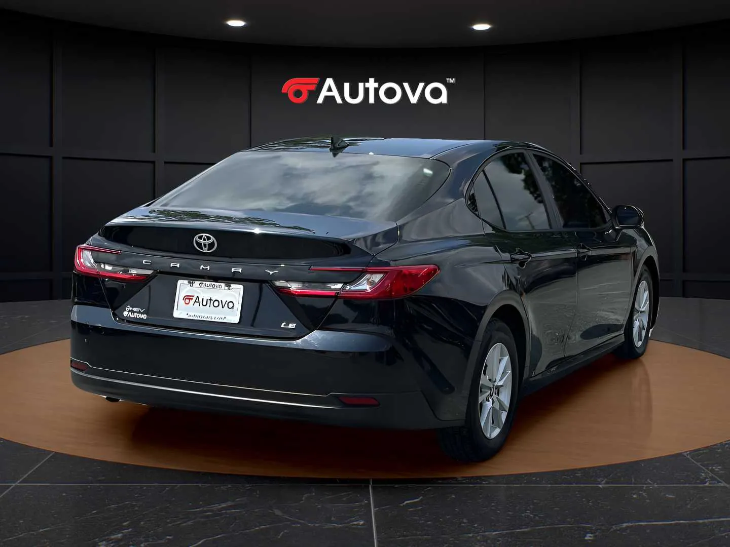 Toyota Camry photo 5
