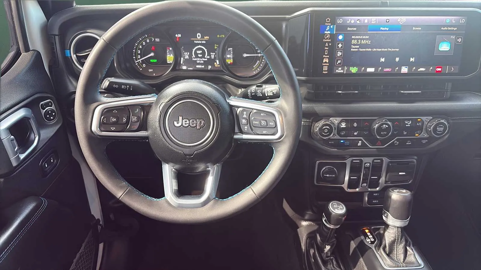 Jeep Wrangler photo 20
