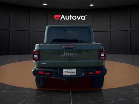 More photos of 2021 Jeep Gladiator Rubicon at Autova - Forest, VA