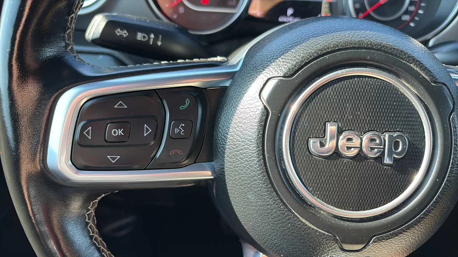 Jeep Gladiator photo 9