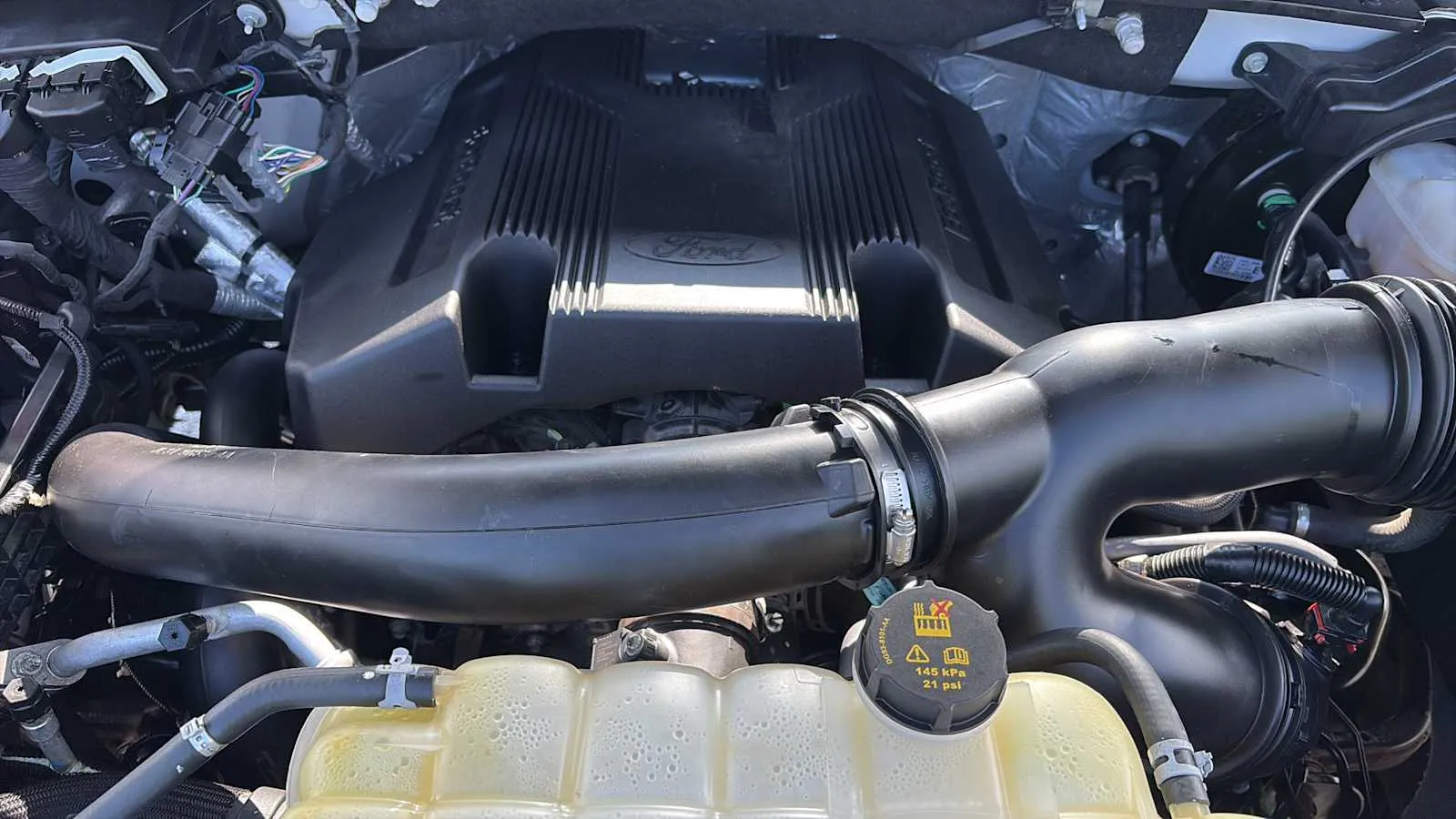 Ford F-150 photo 25