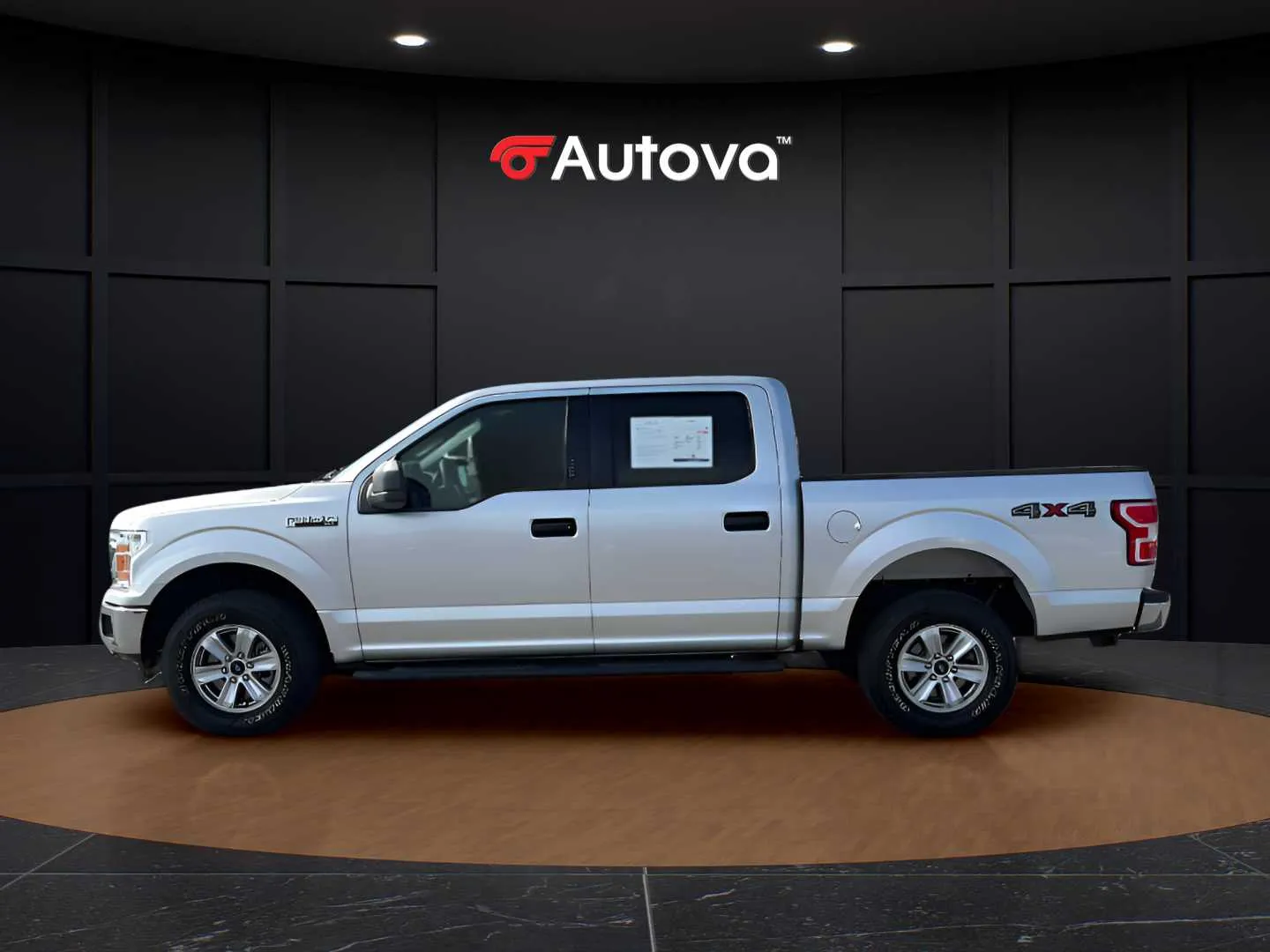 Ford F-150 photo 2
