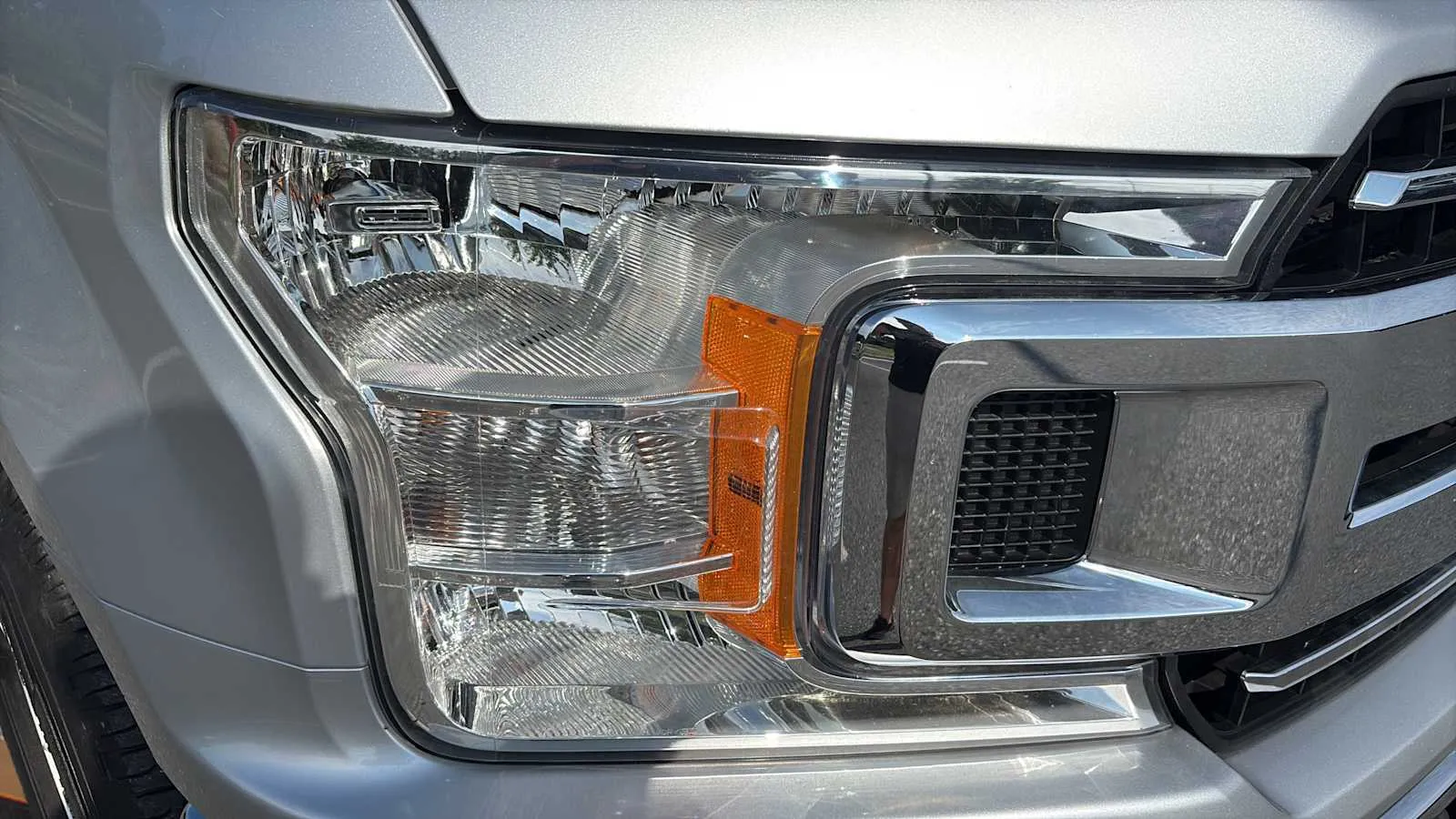 Ford F-150 photo 26