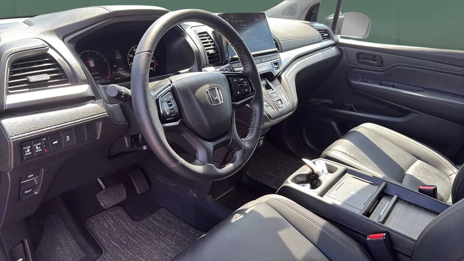 Honda Odyssey photo 13