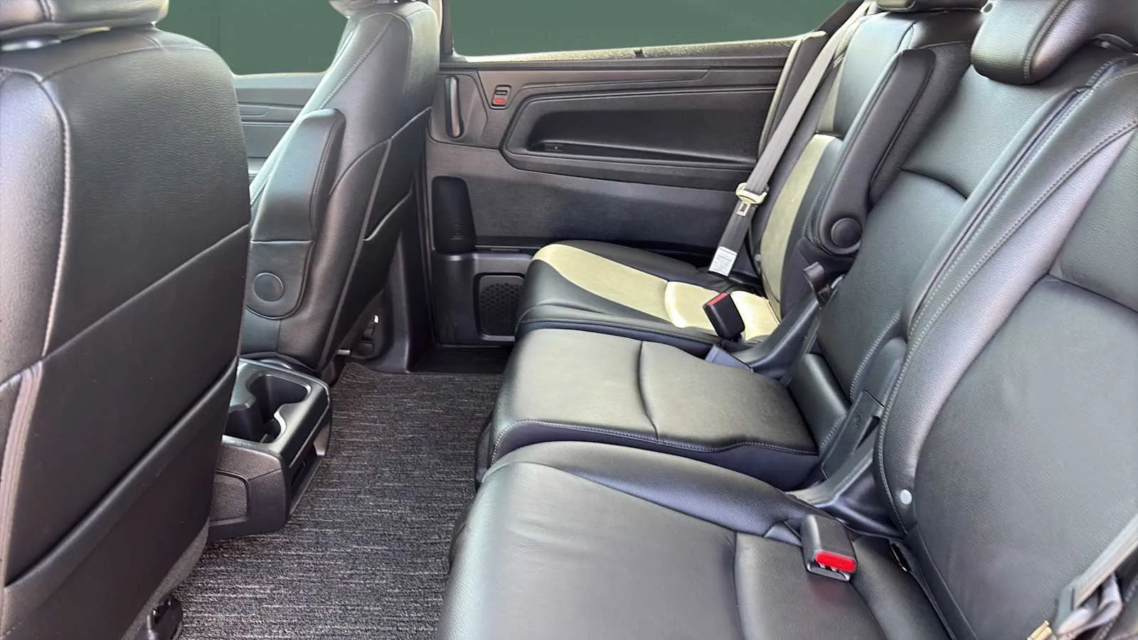Honda Odyssey photo 18