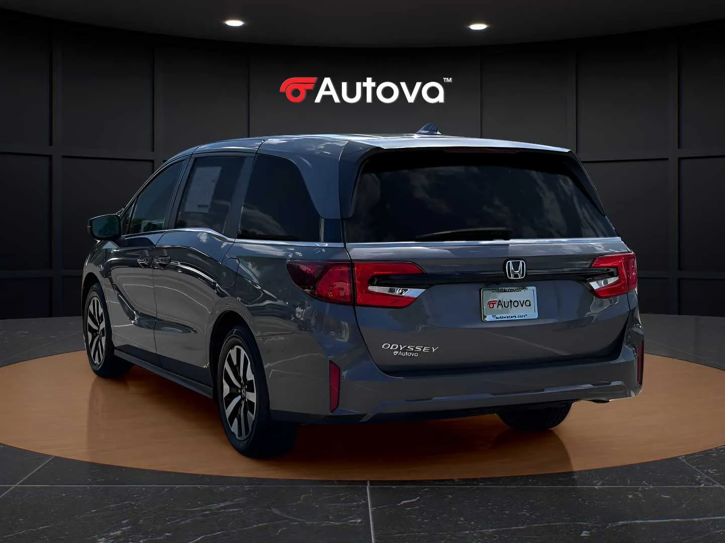 Honda Odyssey photo 3