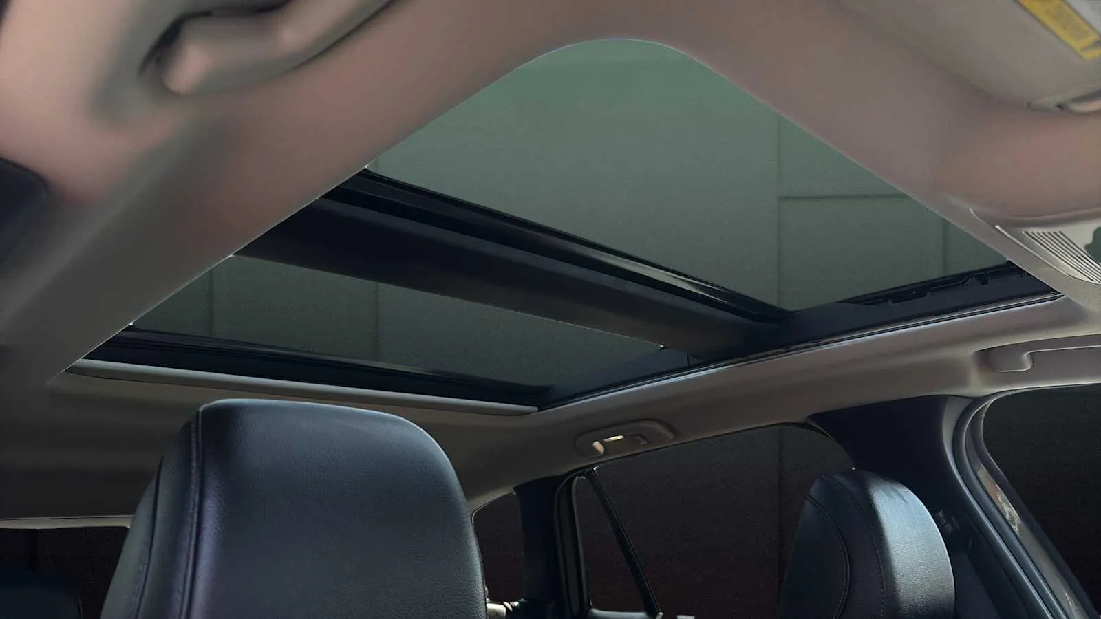 Mazda CX-50 photo 11