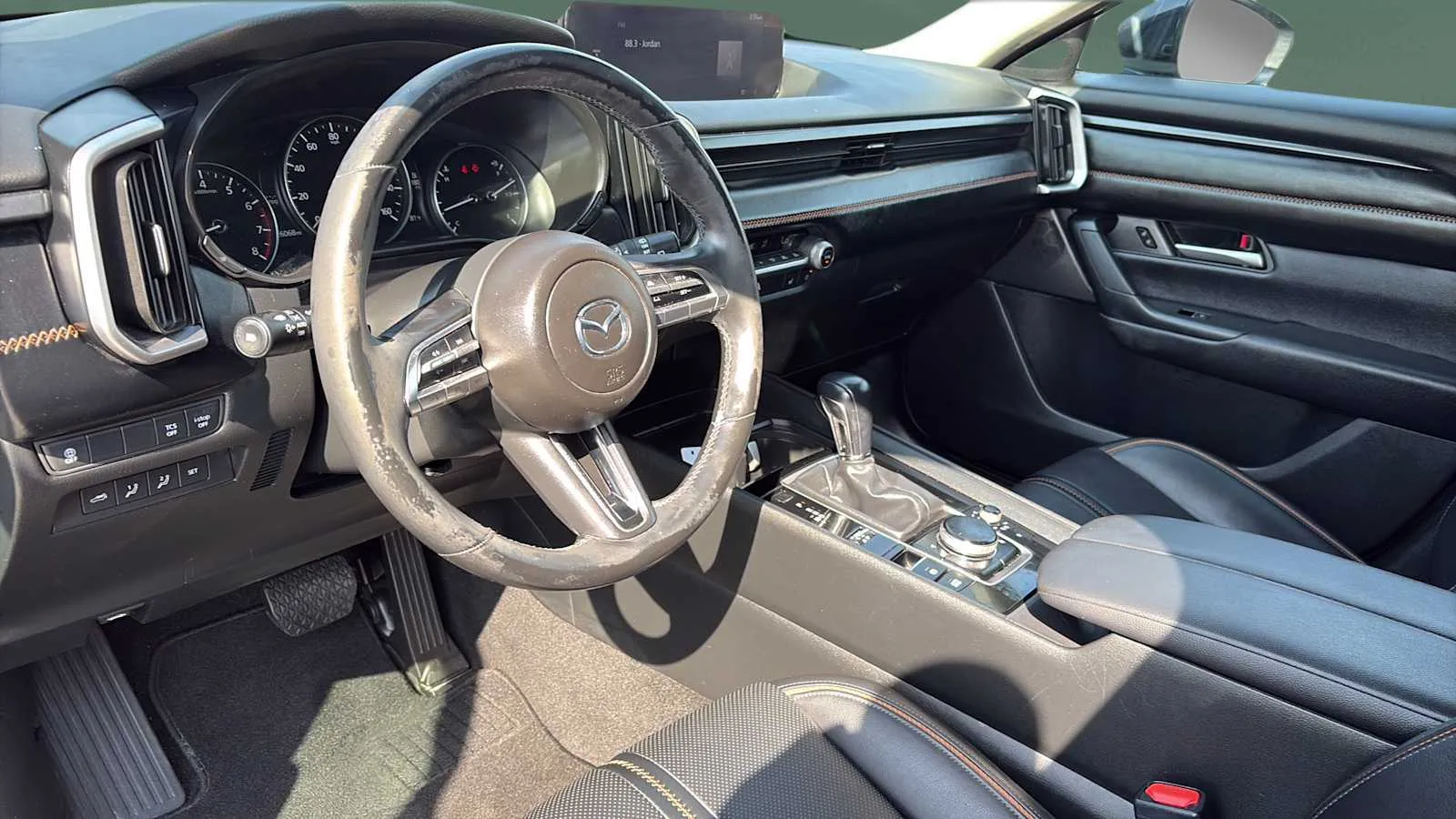 Mazda CX-50 photo 22