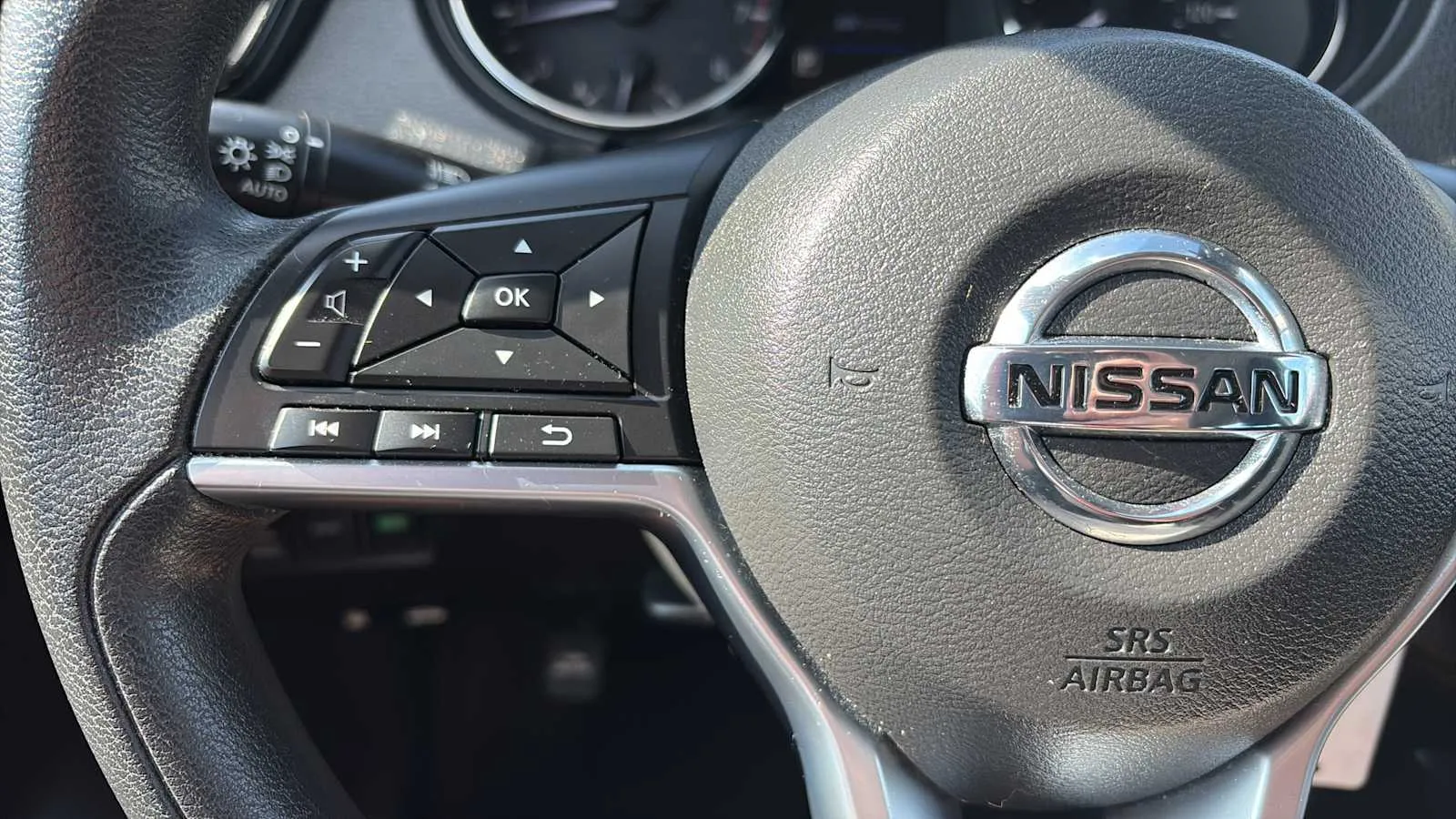Nissan Rogue Sport photo 9