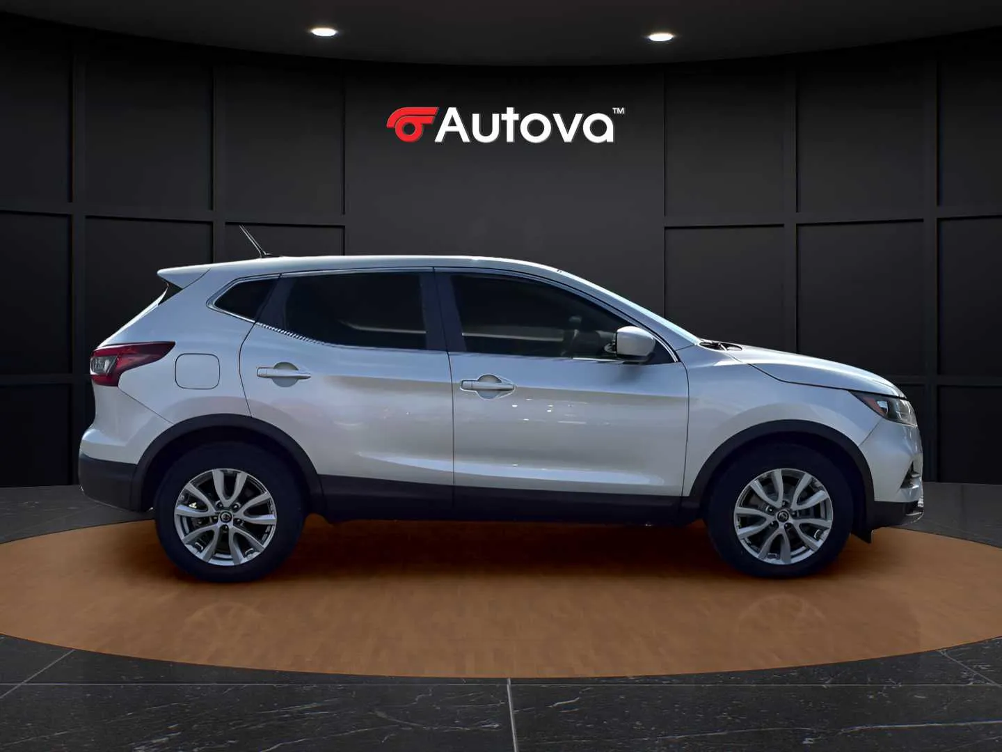 Nissan Rogue Sport photo 6