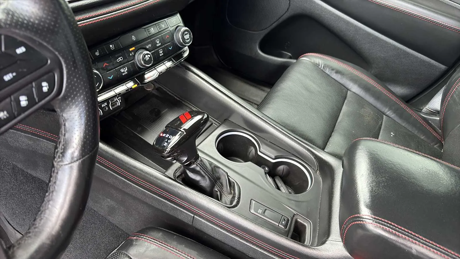 Dodge Durango photo 14