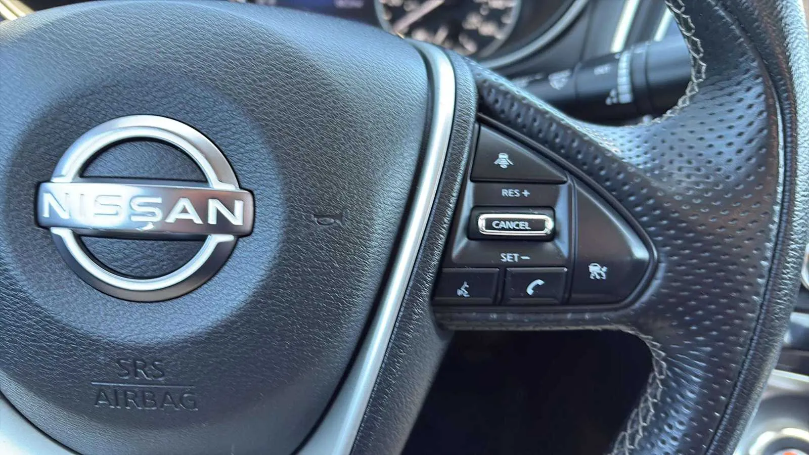 Nissan Maxima photo 9