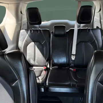 More photos of 2024 Chrysler Pacifica Touring L at Autova - Forest, VA