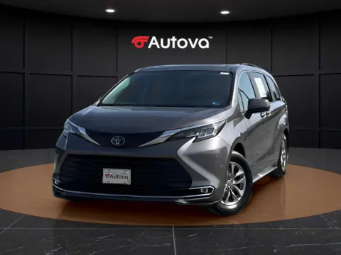 Gray 2021 Toyota Sienna XLE for sale in Forest, VA