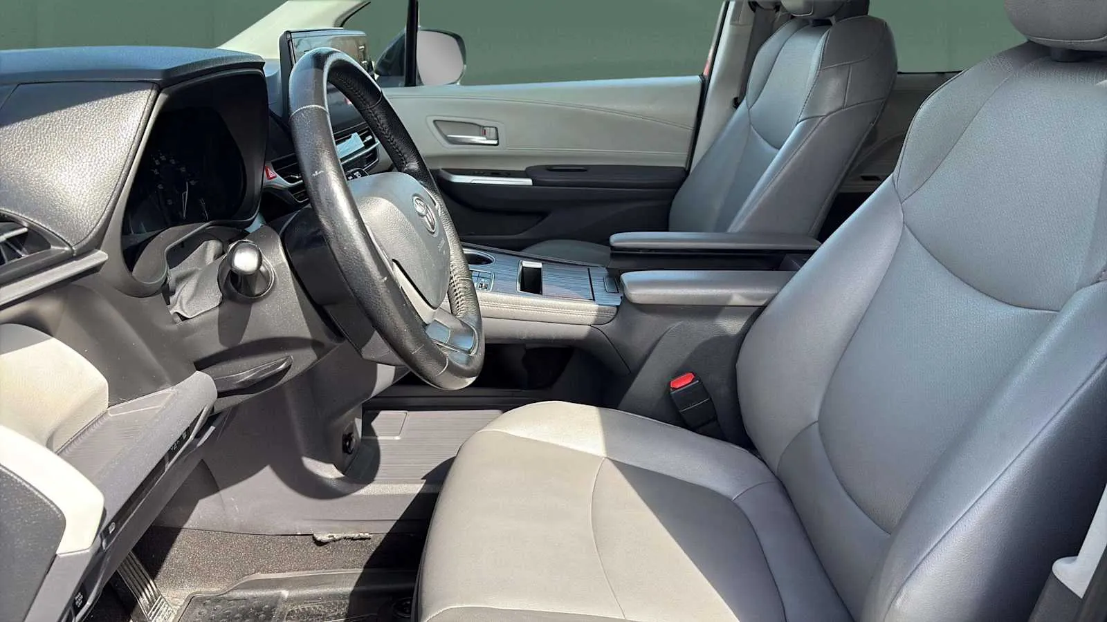 Toyota Sienna photo 19