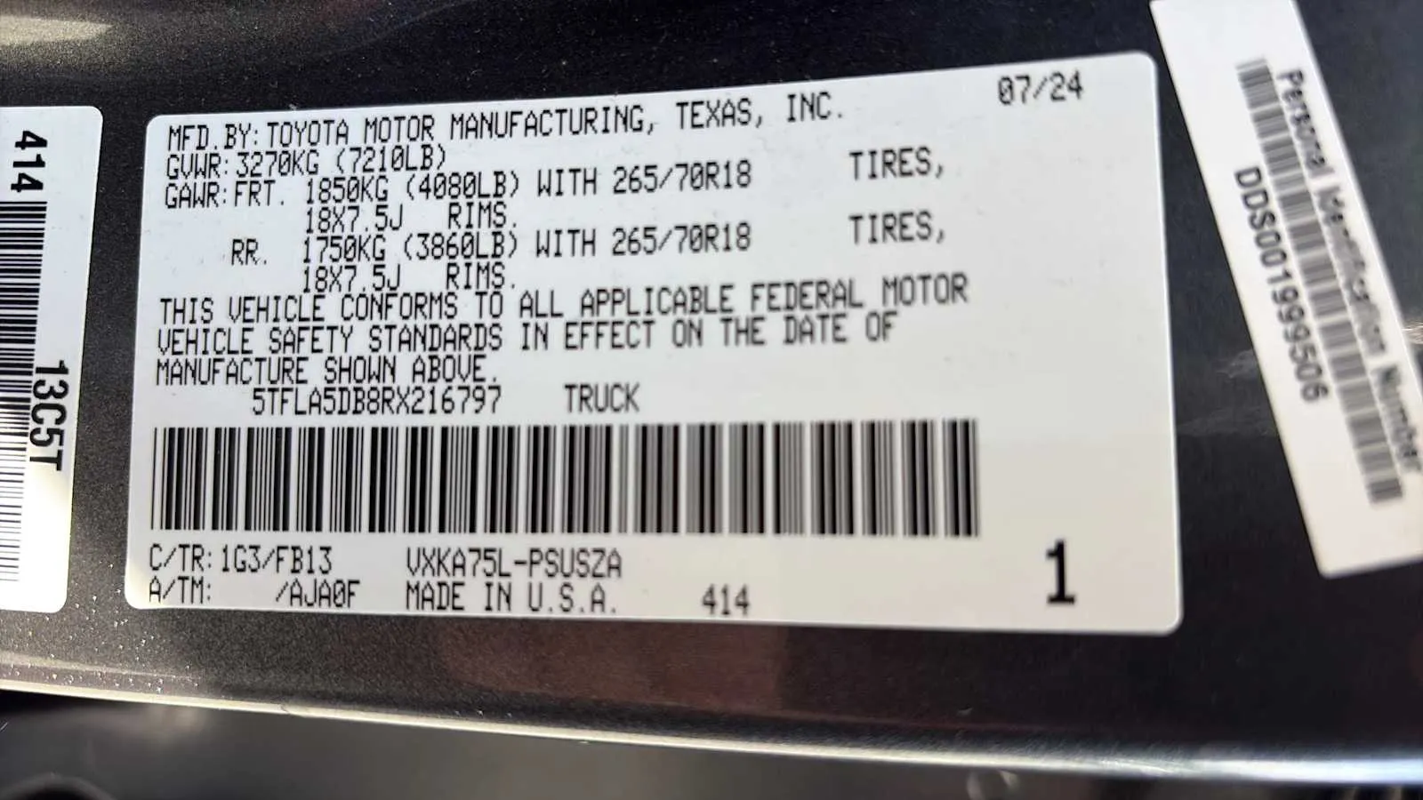 Toyota Tundra photo 18