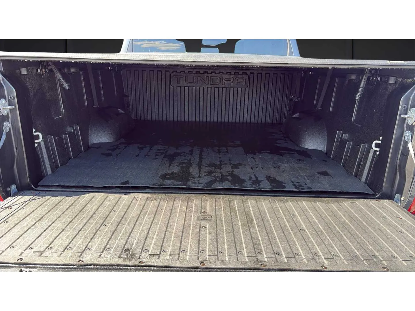 Toyota Tundra photo 17