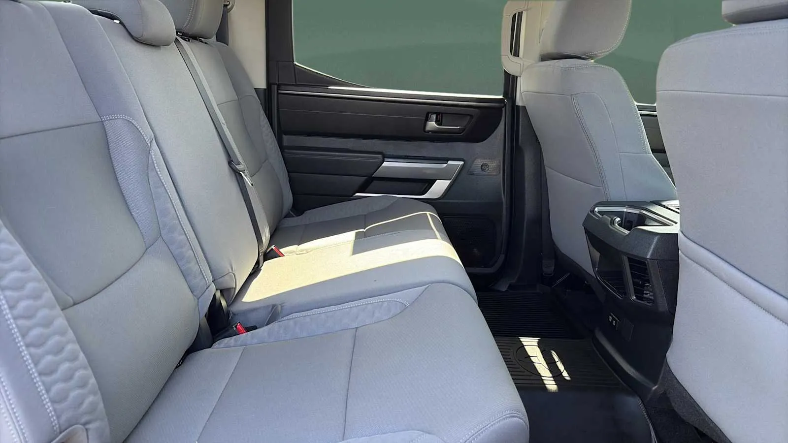 Toyota Tundra photo 19