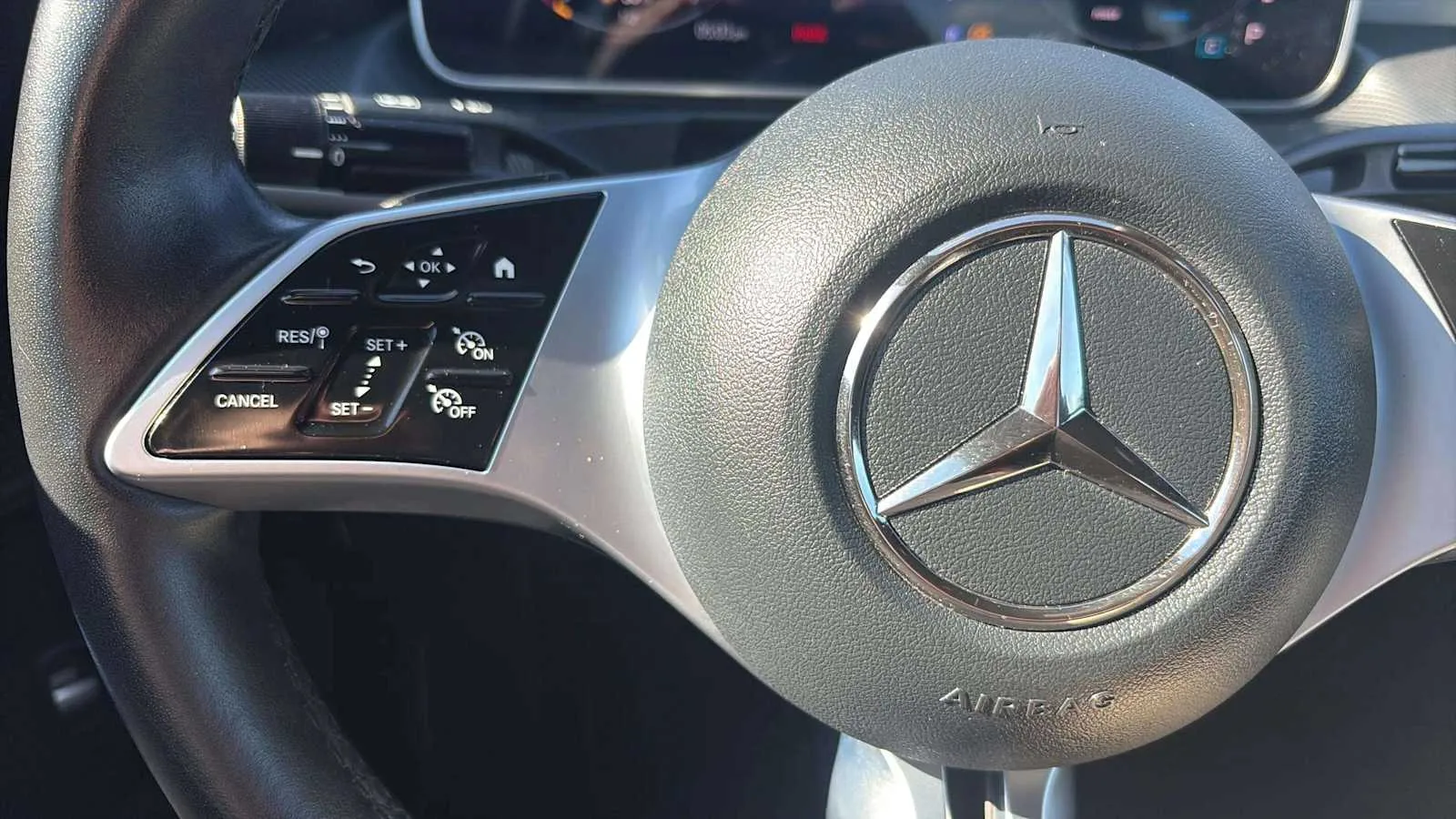 Mercedes-Benz 300 photo 9