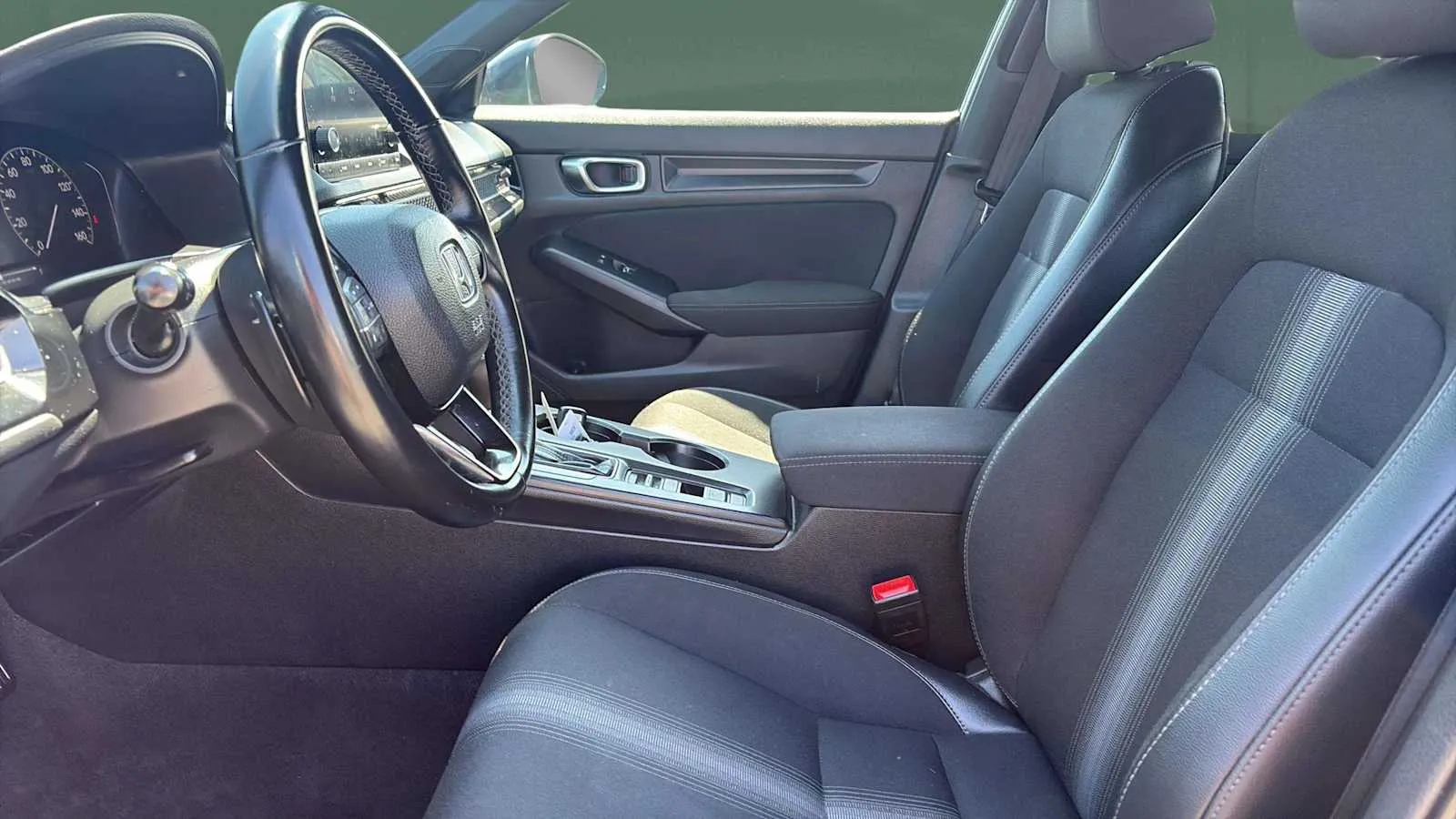 Honda Civic photo 17
