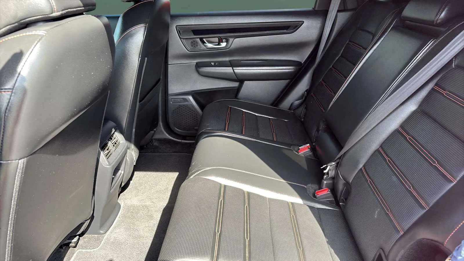 Honda CR-V photo 18