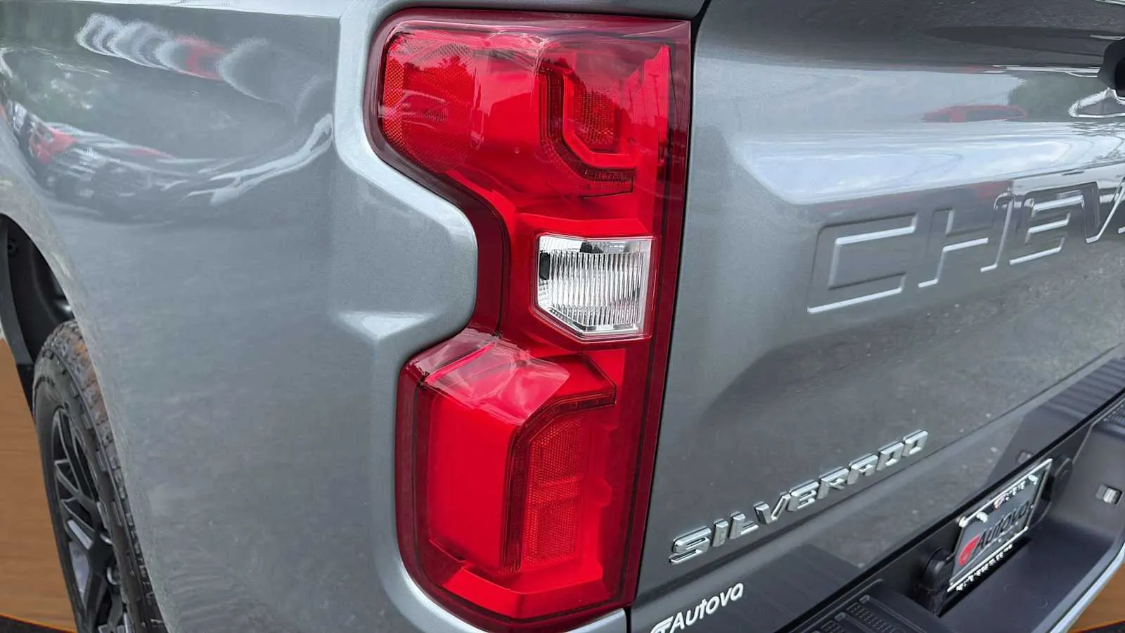 Chevrolet Silverado photo 27