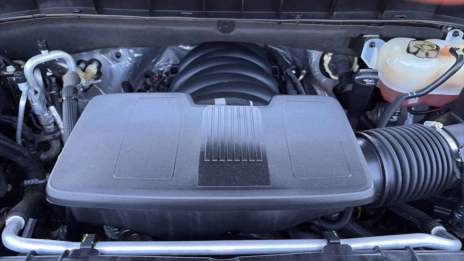 Chevrolet Tahoe photo 24