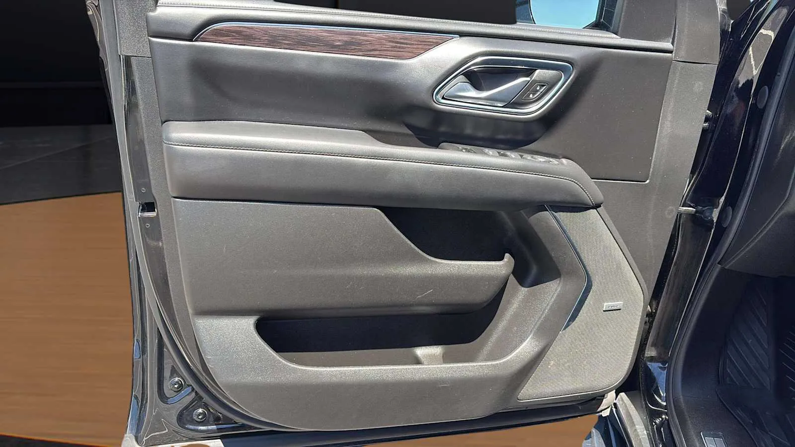 Chevrolet Tahoe photo 14