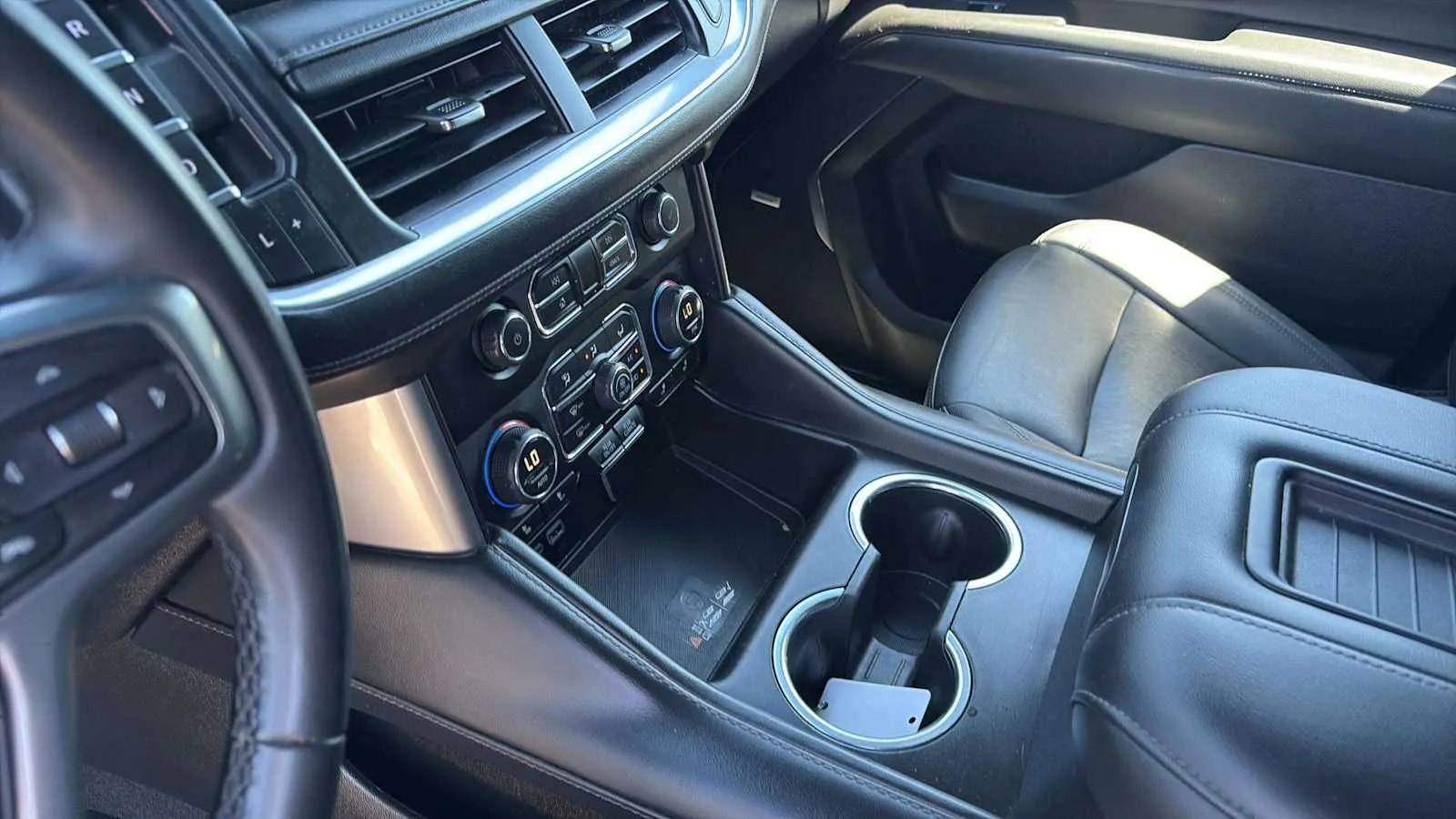 Chevrolet Tahoe photo 13