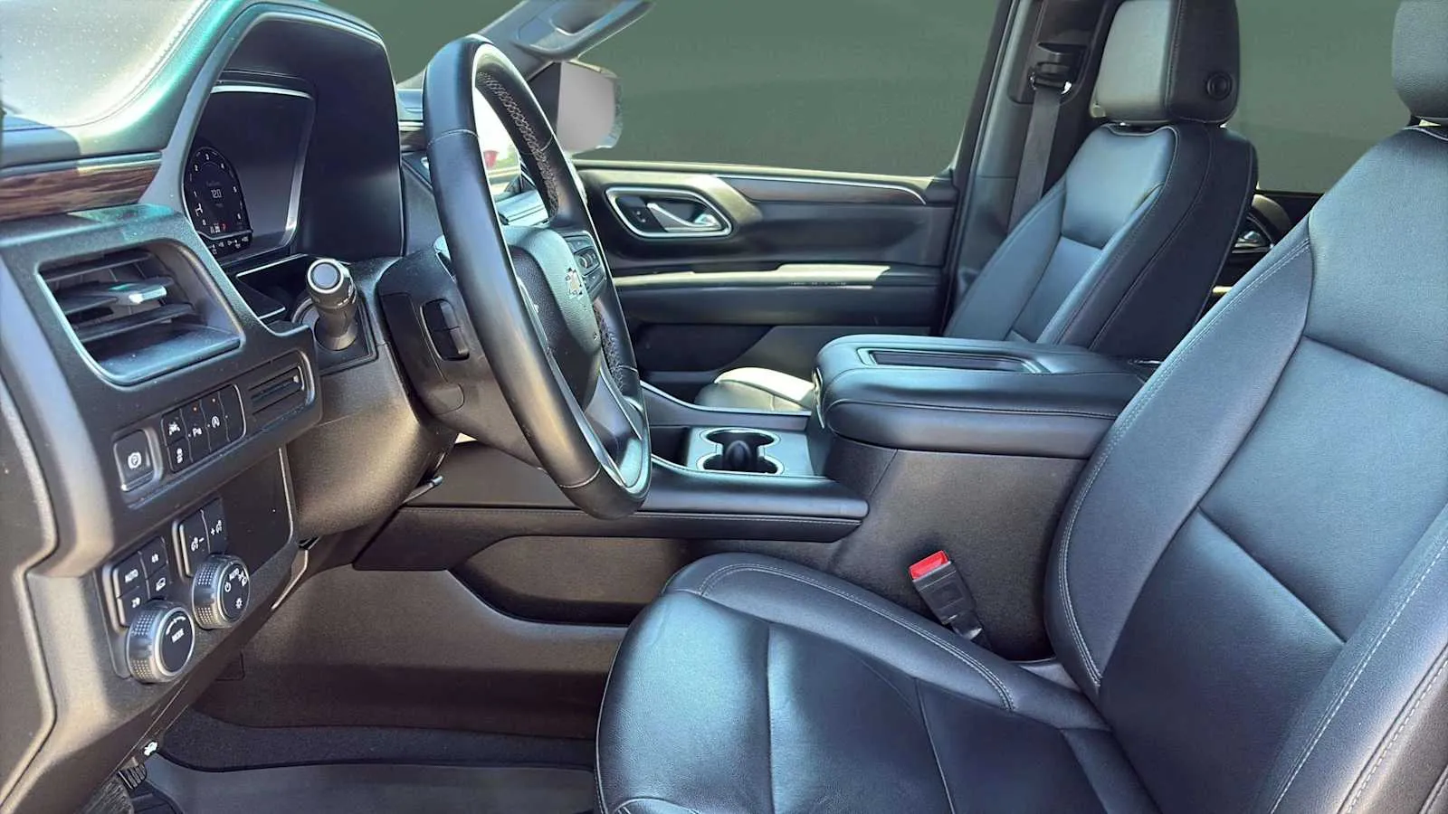 Chevrolet Tahoe photo 15