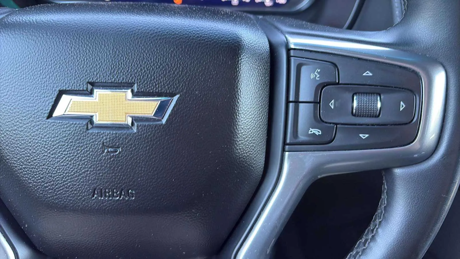 Chevrolet Tahoe photo 9