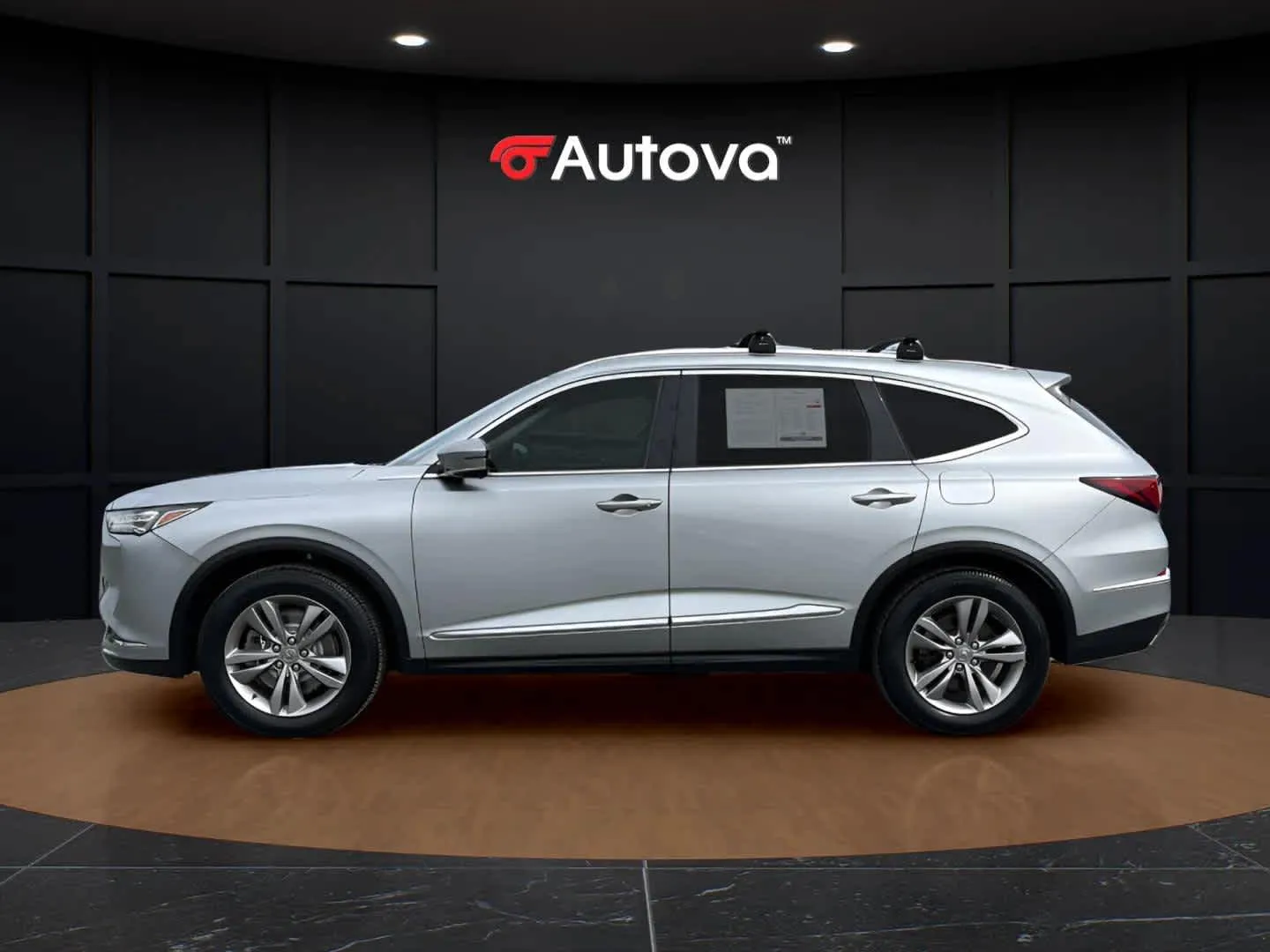 Acura MDX photo 2