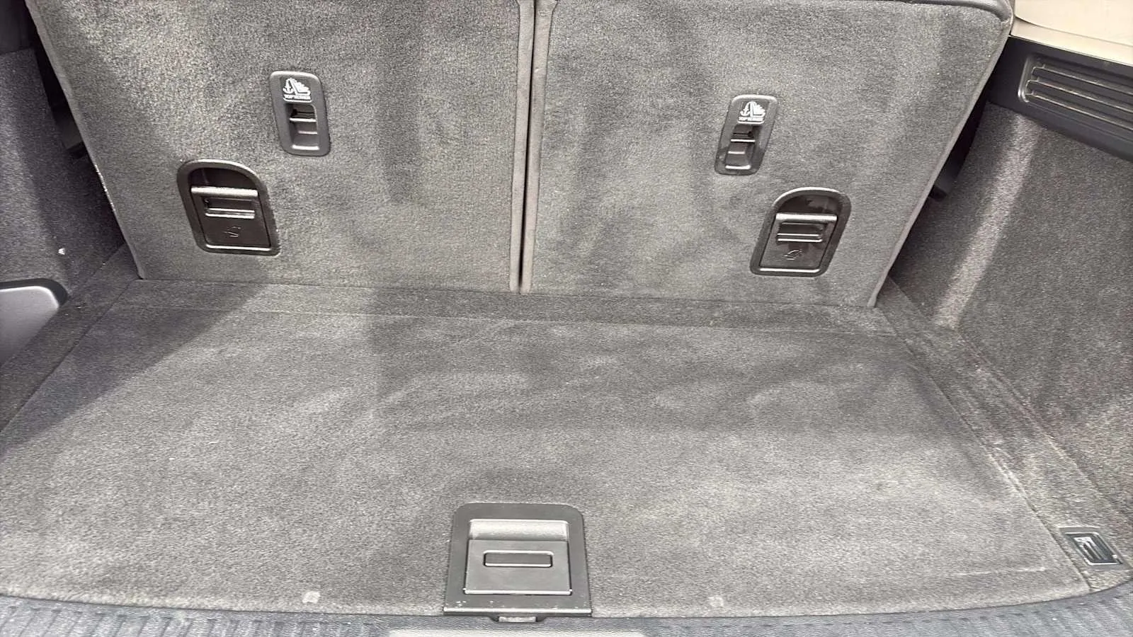 Acura MDX photo 16