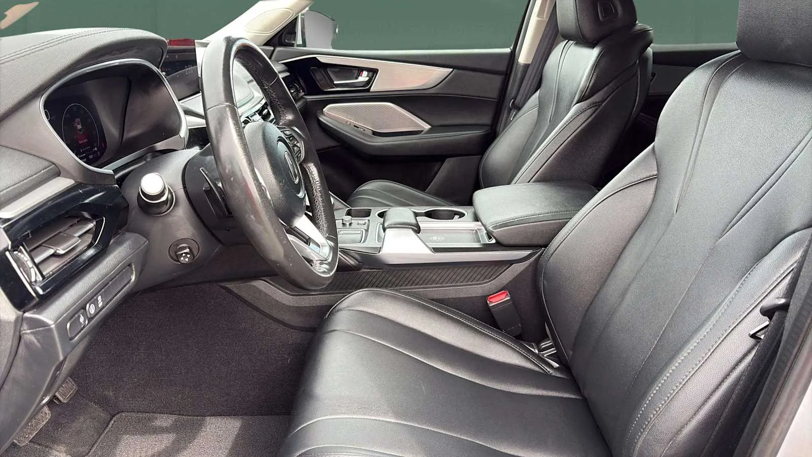 Acura MDX photo 11