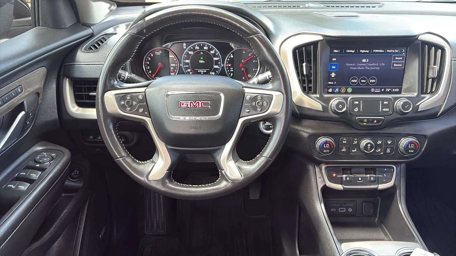 GMC Terrain photo 19