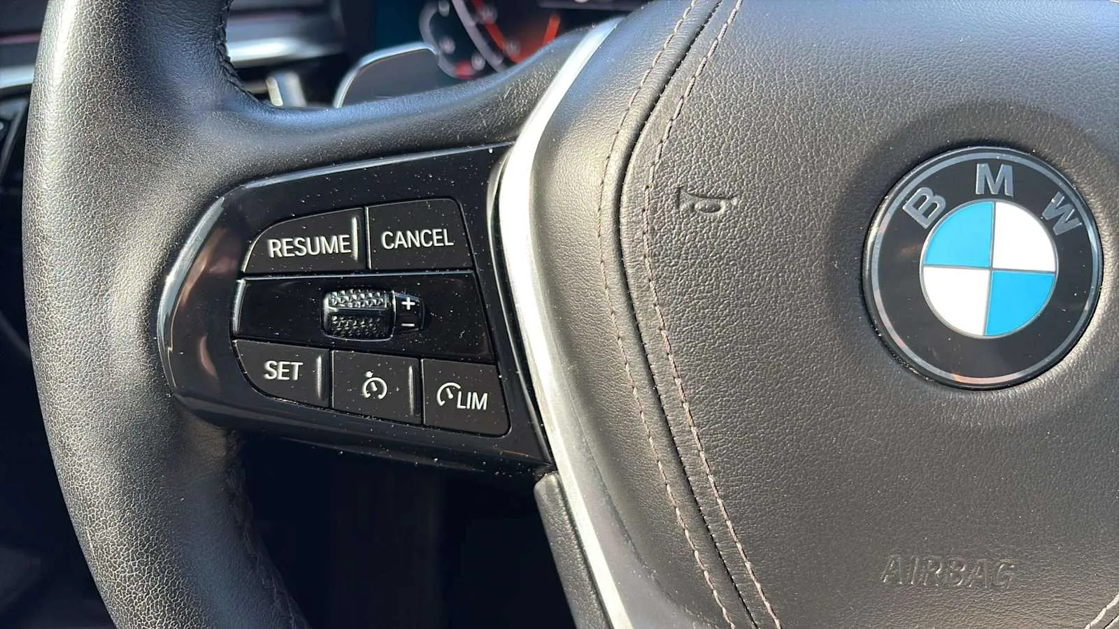 BMW 530i photo 26